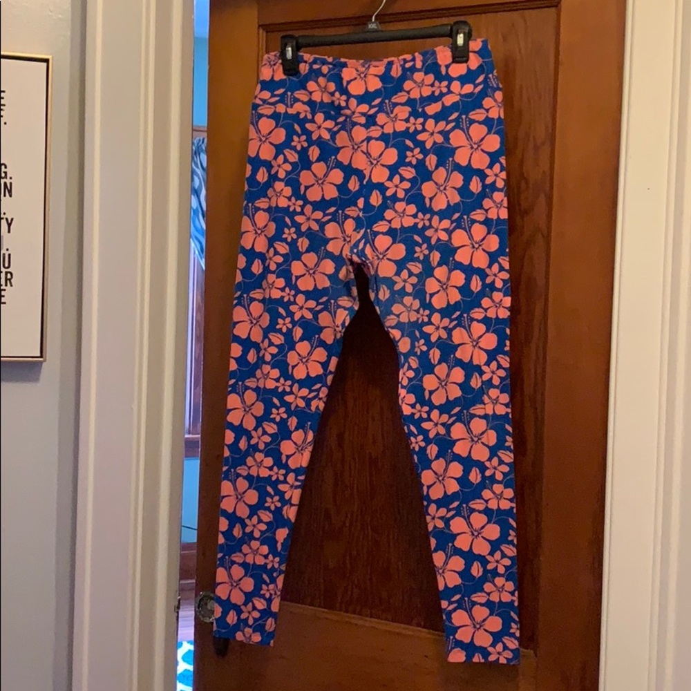 TC LuLaRoe leggings- floral print